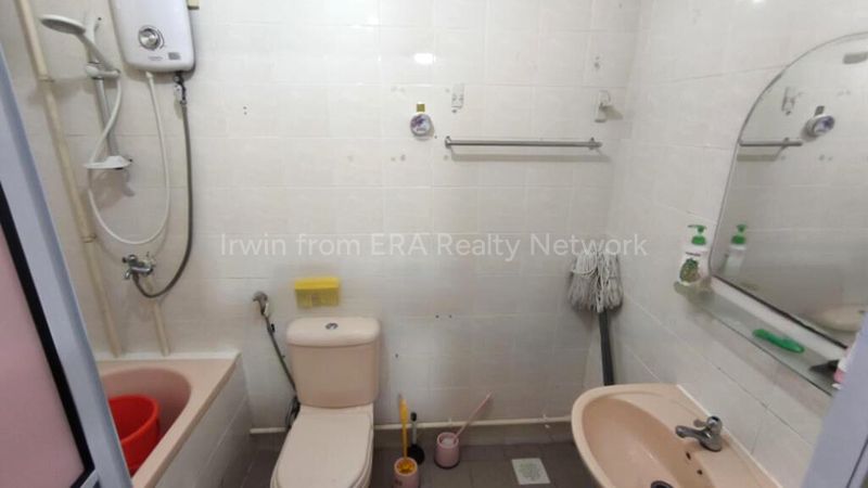 Room (HDB) for Rent in  281 Toh Guan Road - Image 1